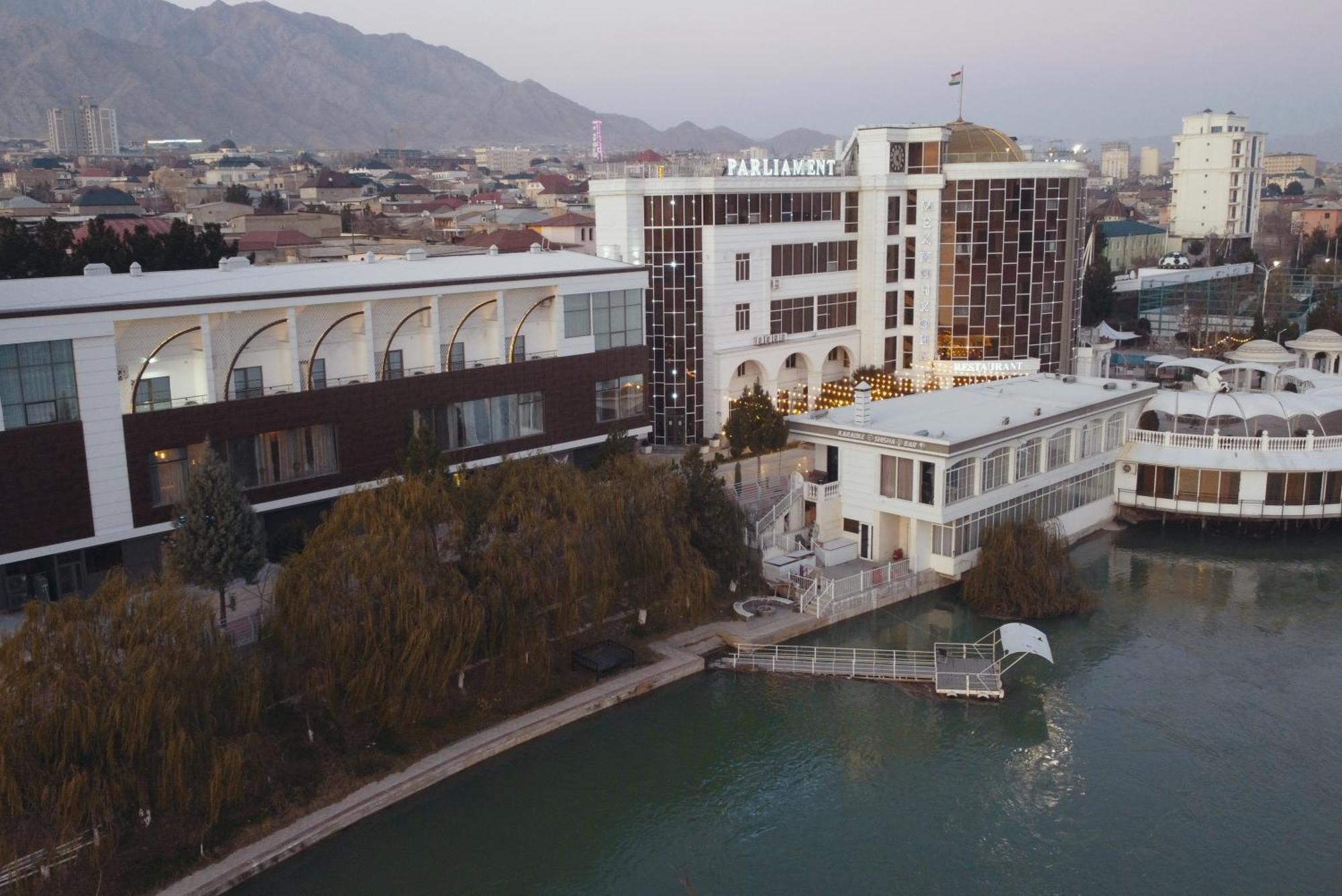 Parliament Palace Hotel Khujand Exterior photo